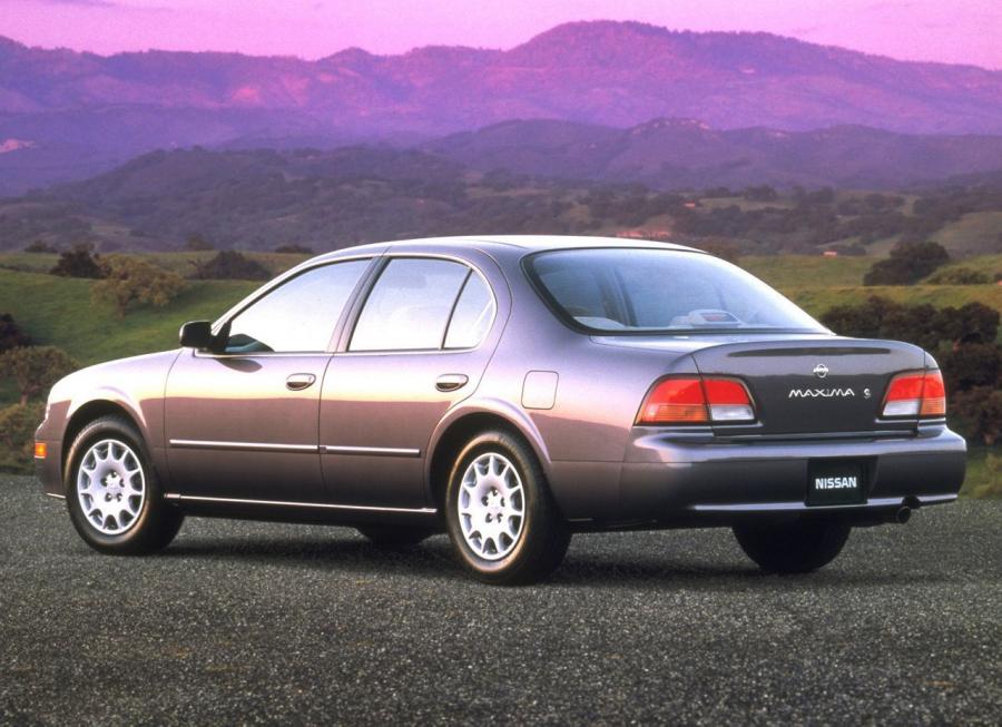  Nissan Maxima 1995 года  (US) (фото 6 из 6)